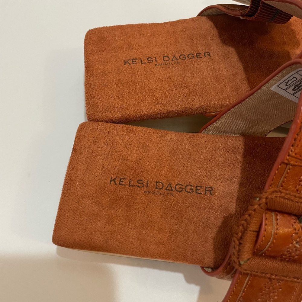 Anthropologie Kelsi Dagger Sandals sz. 8 Brooklyn Swag Thong Suede Brown Orange - Picture 6 of 9